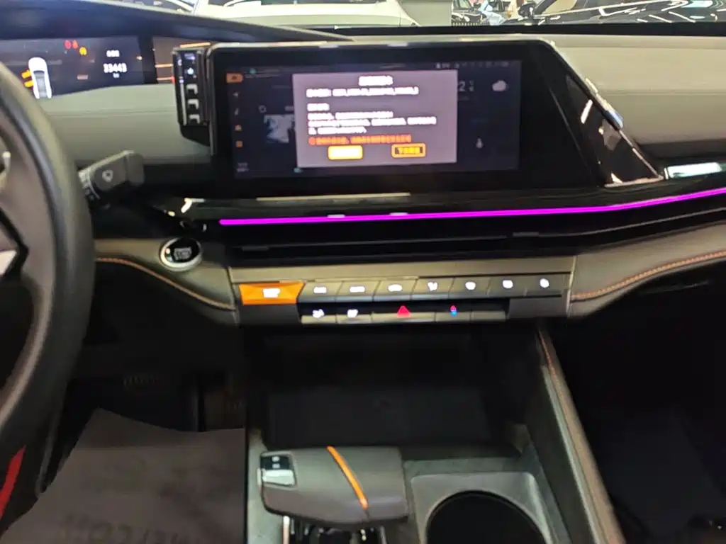 Changan UNI-V — миниатюра 13