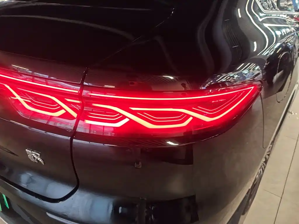 BYD Han — миниатюра 8