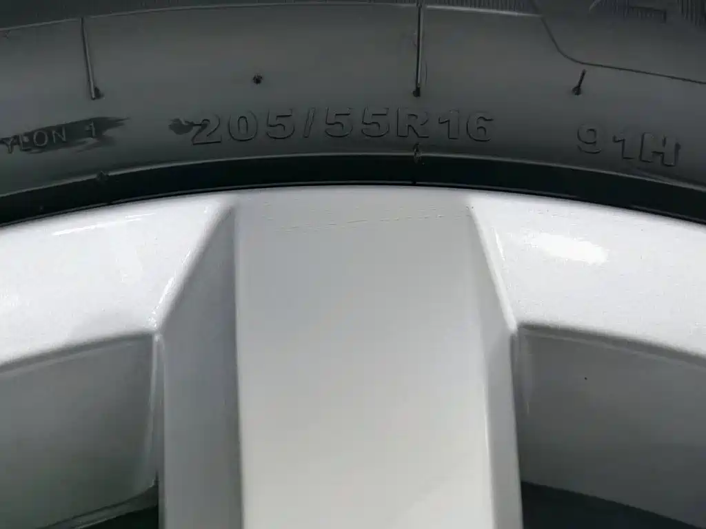 Volkswagen Bora — миниатюра 24