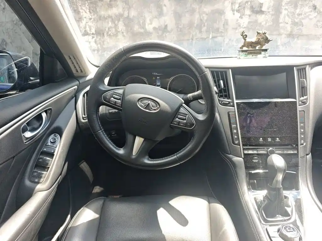 Infiniti Q50L — миниатюра 11