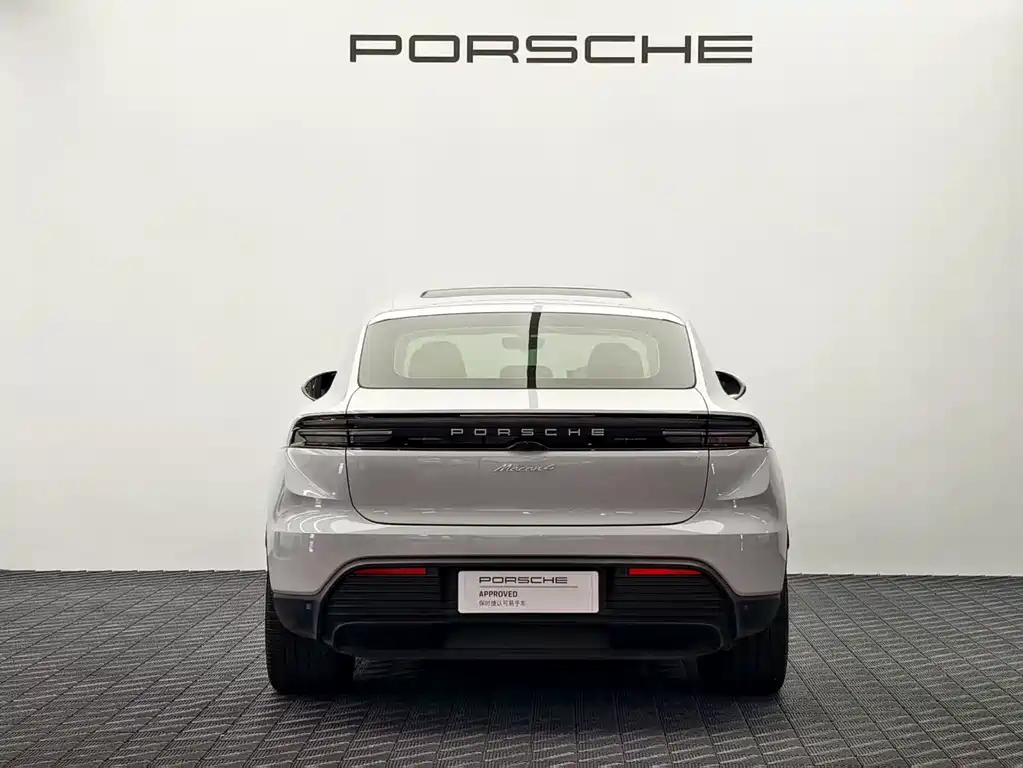 Porsche Macan 2024 Macan 4