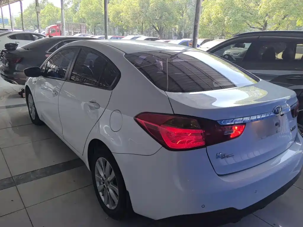 Kia K3 — миниатюра 5