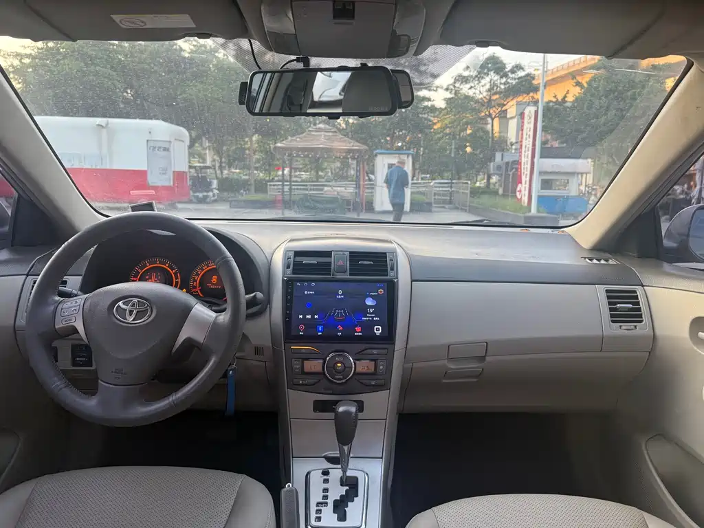 Toyota Corolla 2009 1.8L AT GLX-i