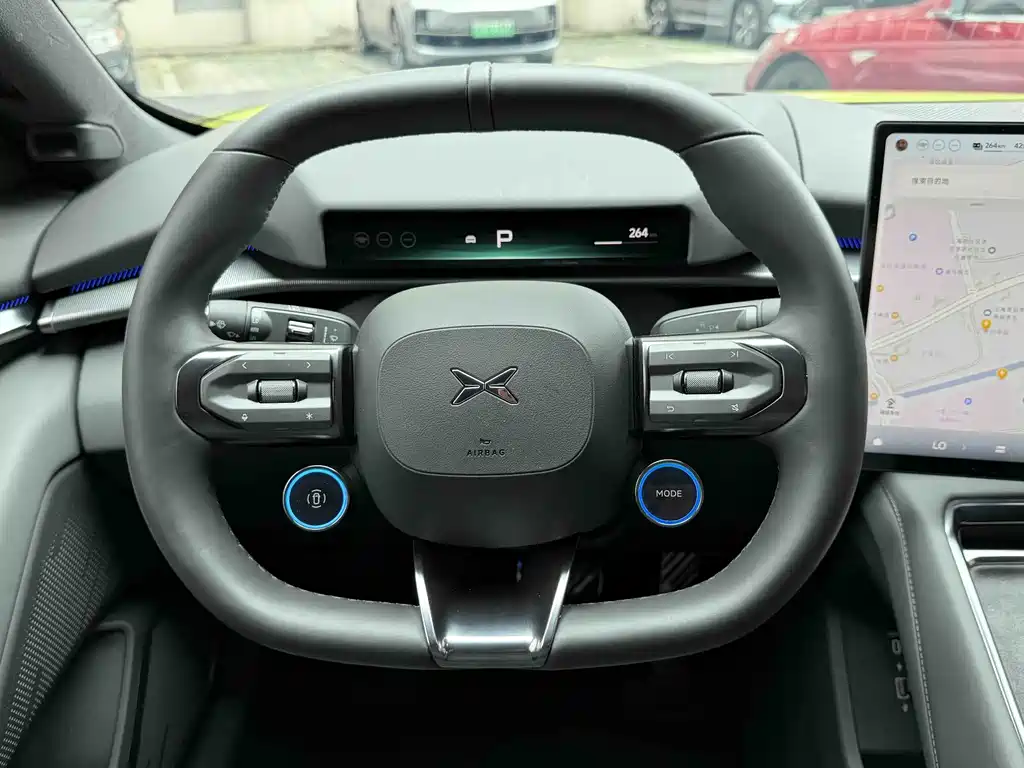 XPeng P7 — миниатюра 14