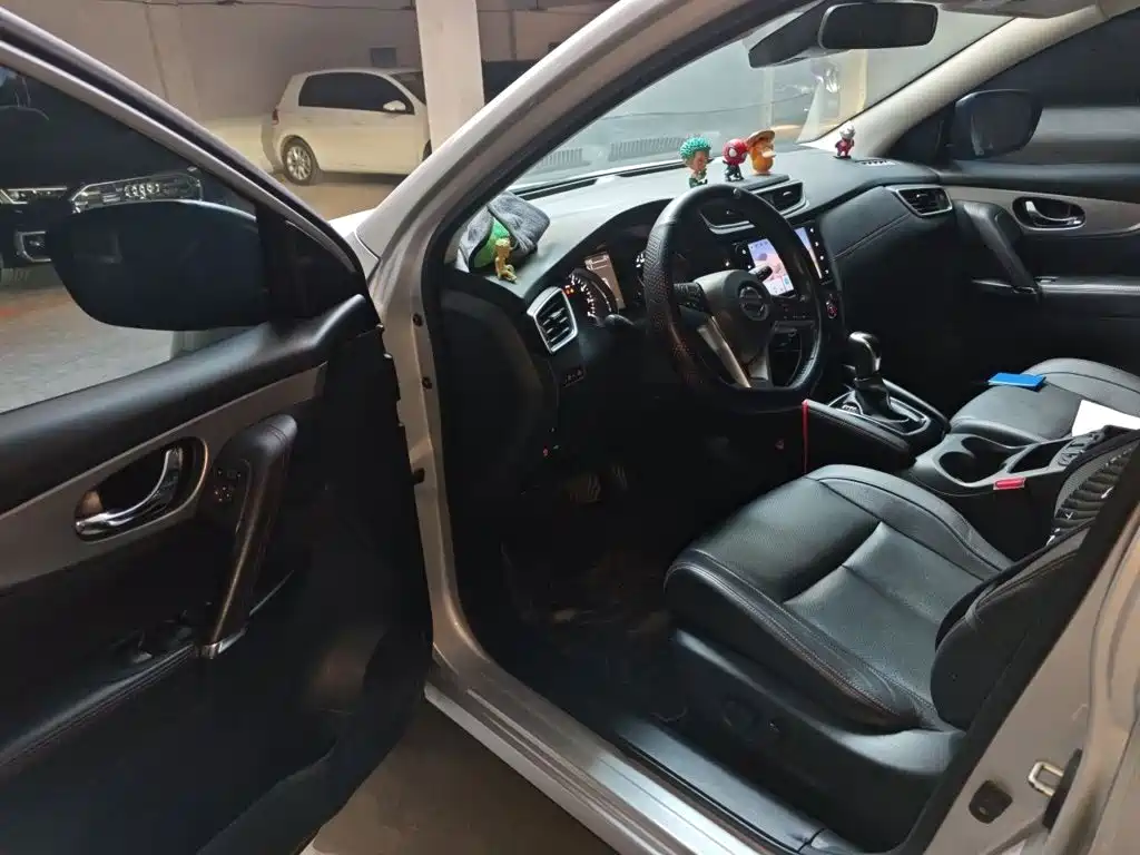 Nissan Qashqai — миниатюра 14
