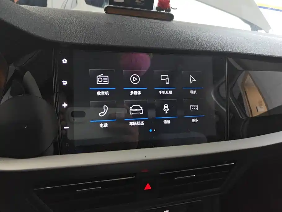 Volkswagen Lavida — миниатюра 13