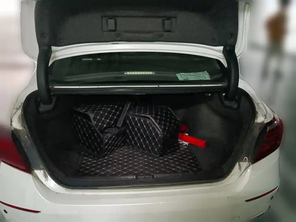Honda Inspire — миниатюра 10