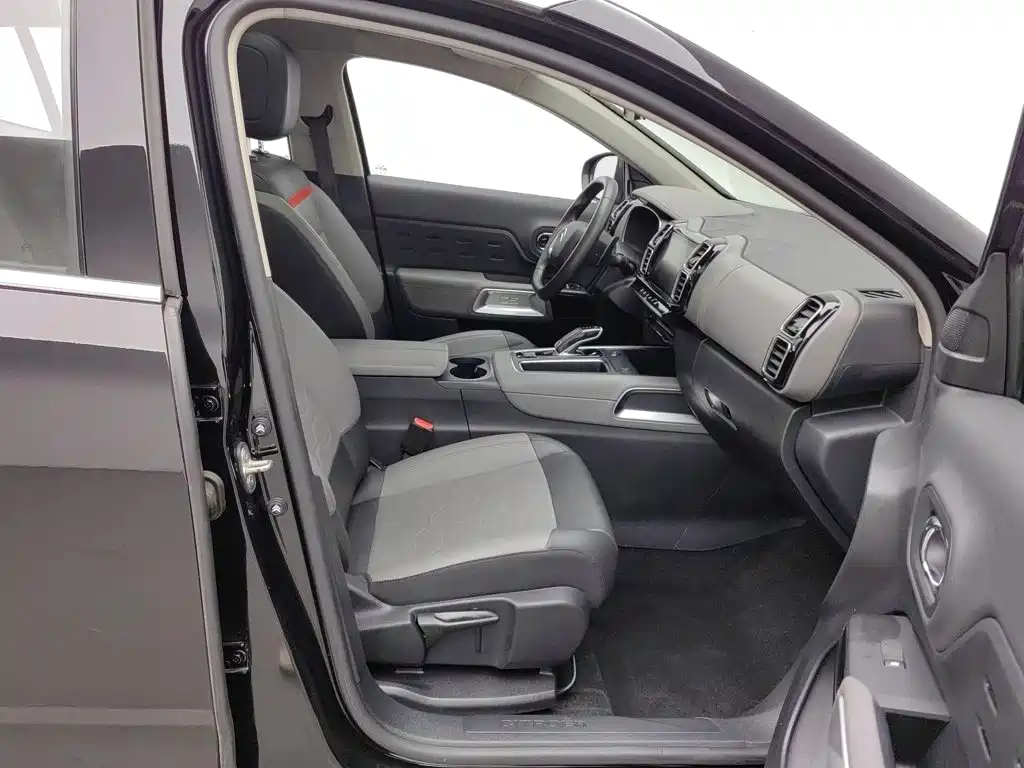 Citroen C5 AIRCROSS — миниатюра 23