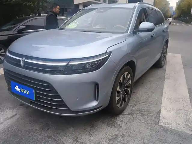 HONGMENG ZHIXING ASK THE WORLD M7 2023