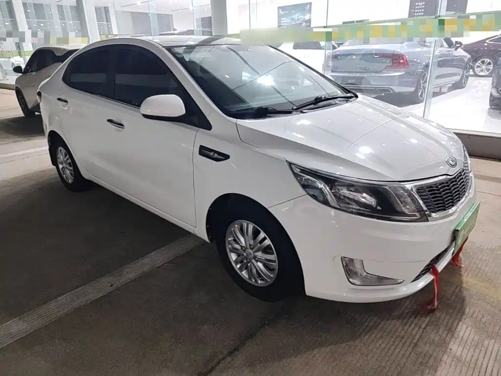 Kia K2 — миниатюра 4