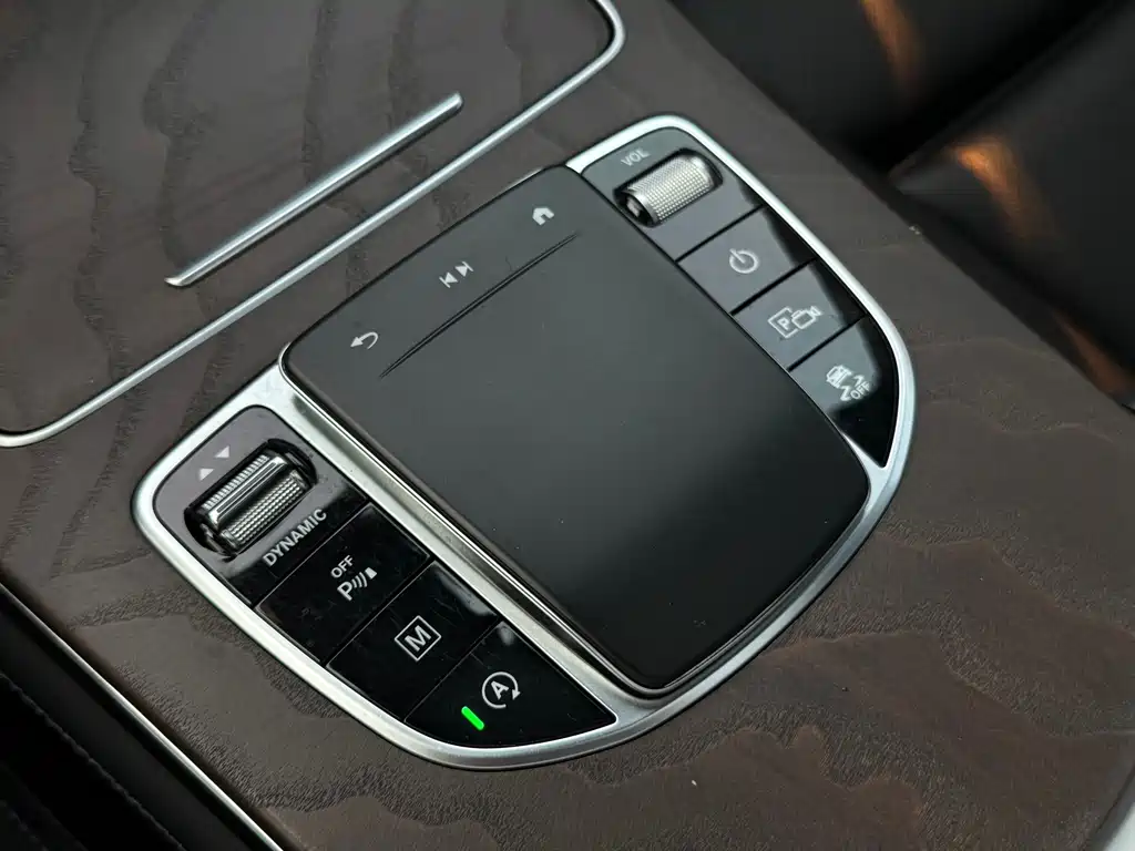 Mercedes-Benz GLC — миниатюра 18
