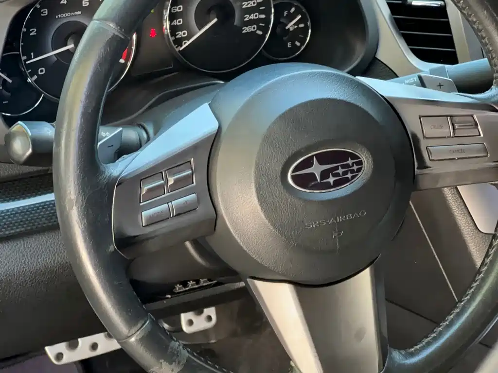 Subaru Legacy — миниатюра 3