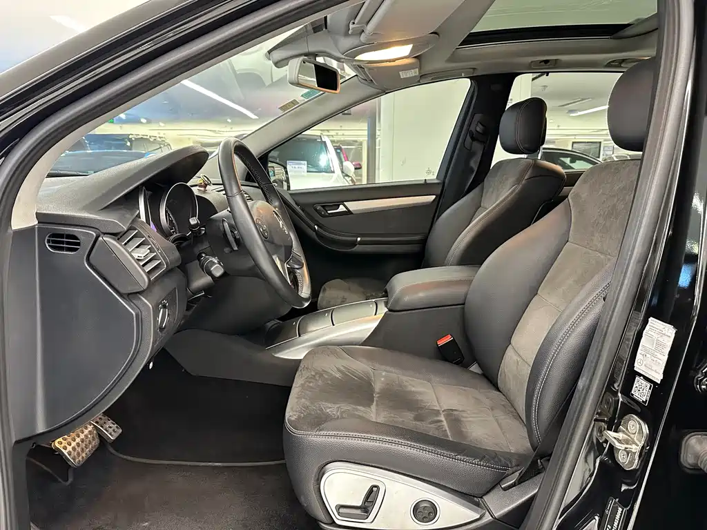 Mercedes-Benz R-Class — миниатюра 9