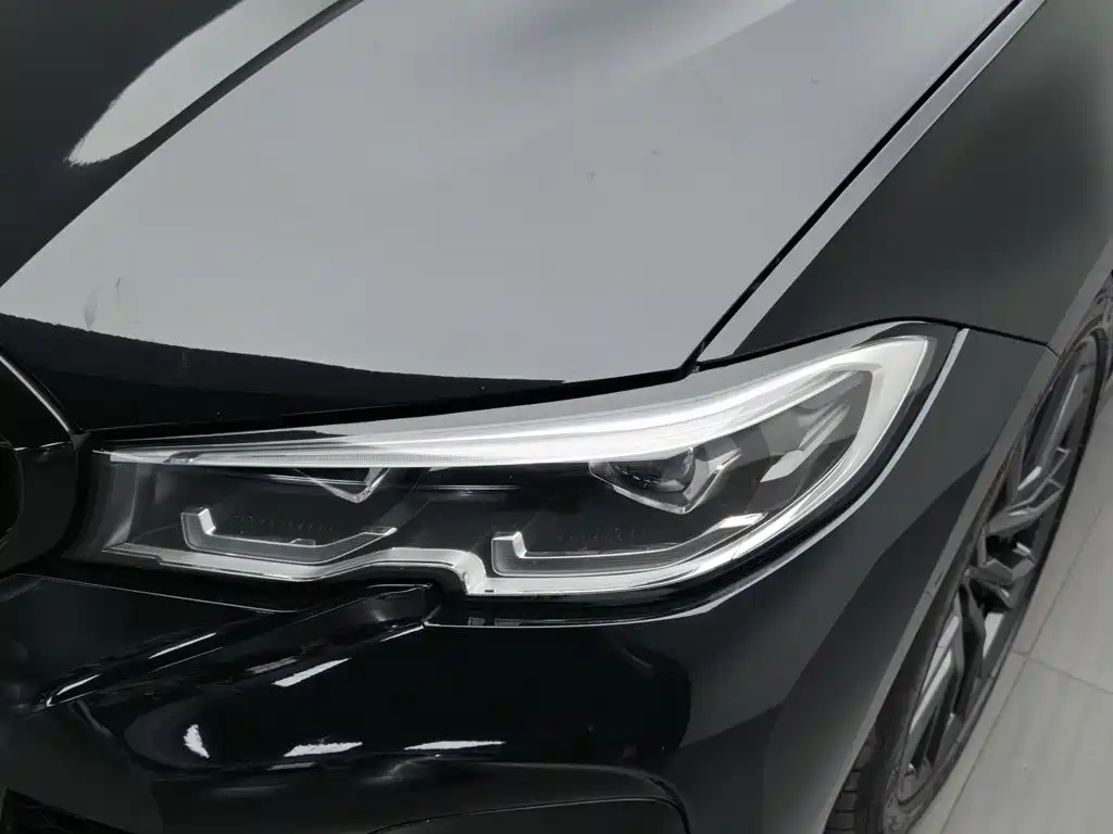 BMW 3 Series — миниатюра 7