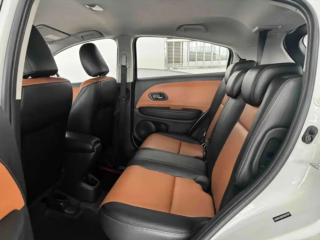 Honda Vezel — миниатюра 12