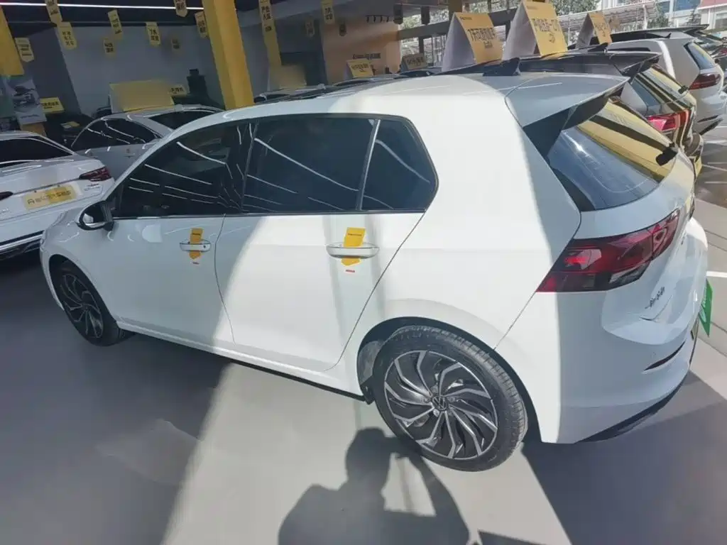 Volkswagen Golf 2023 280TSI DSG Pro