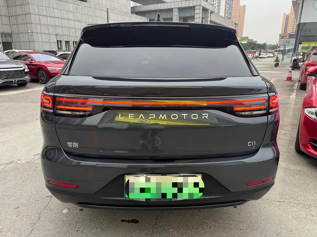 Leapmotor Leapmotor C11 — миниатюра 8