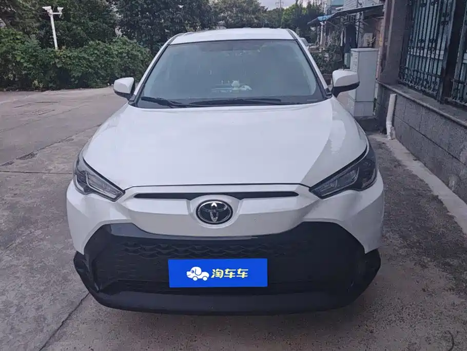 Toyota Frontlander — миниатюра 2