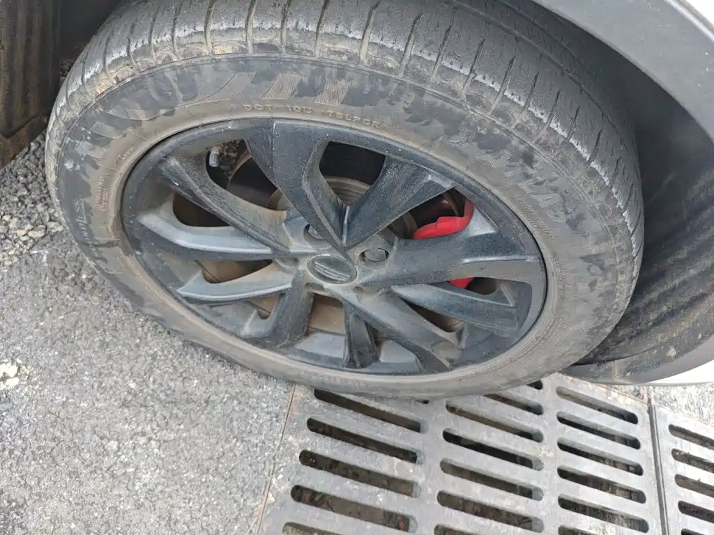 Geely Emgrand GS — миниатюра 8