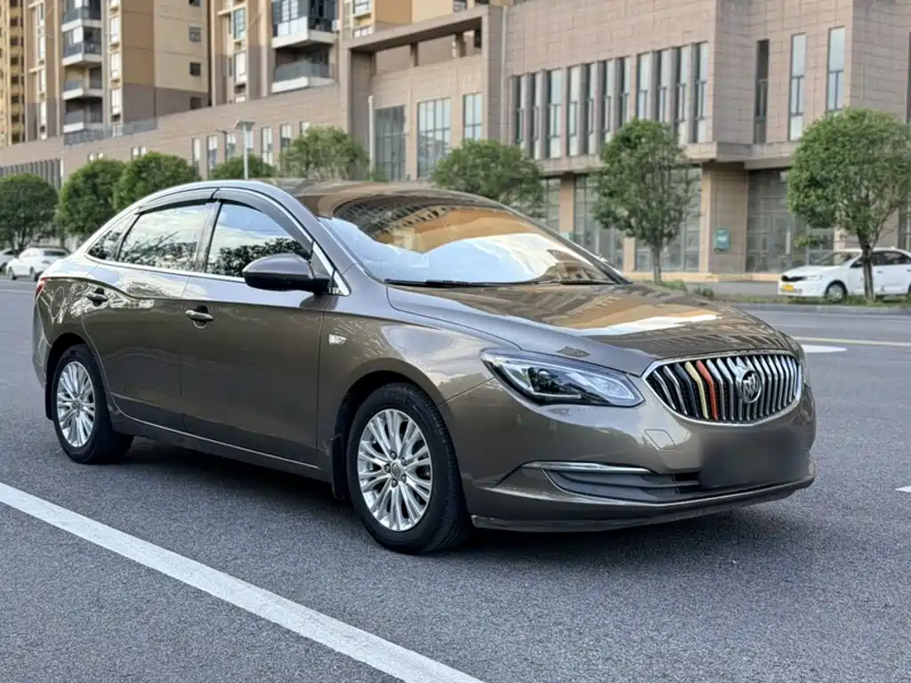 Buick Excelle — миниатюра 6
