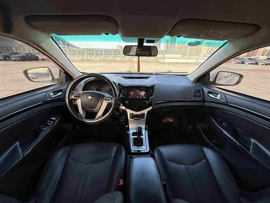 BYD e5 — миниатюра 12