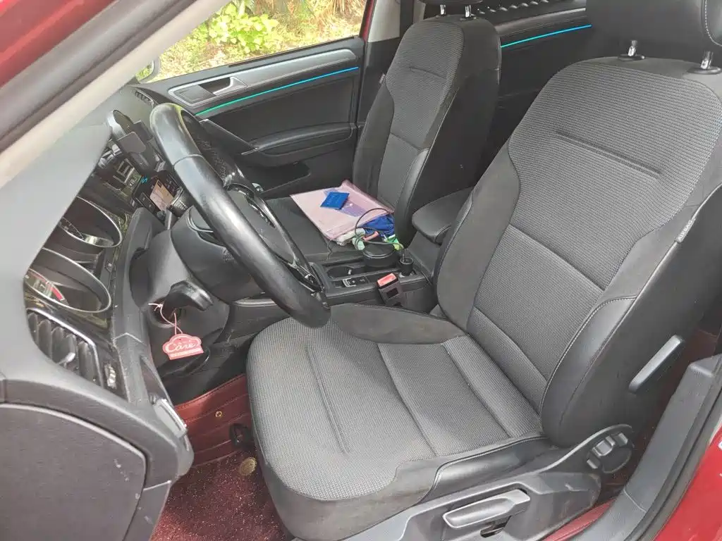 Volkswagen Golf — миниатюра 16