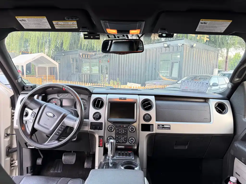 Ford F-150 Raptor — миниатюра 6