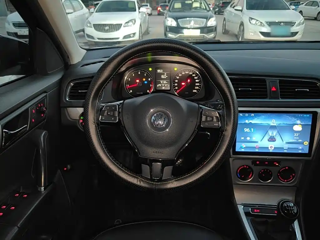 Volkswagen Lavida — миниатюра 11
