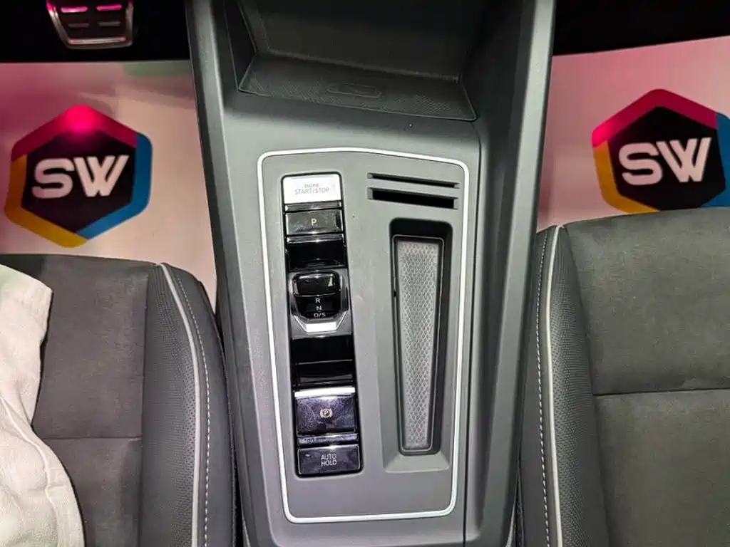 Volkswagen Golf — миниатюра 12