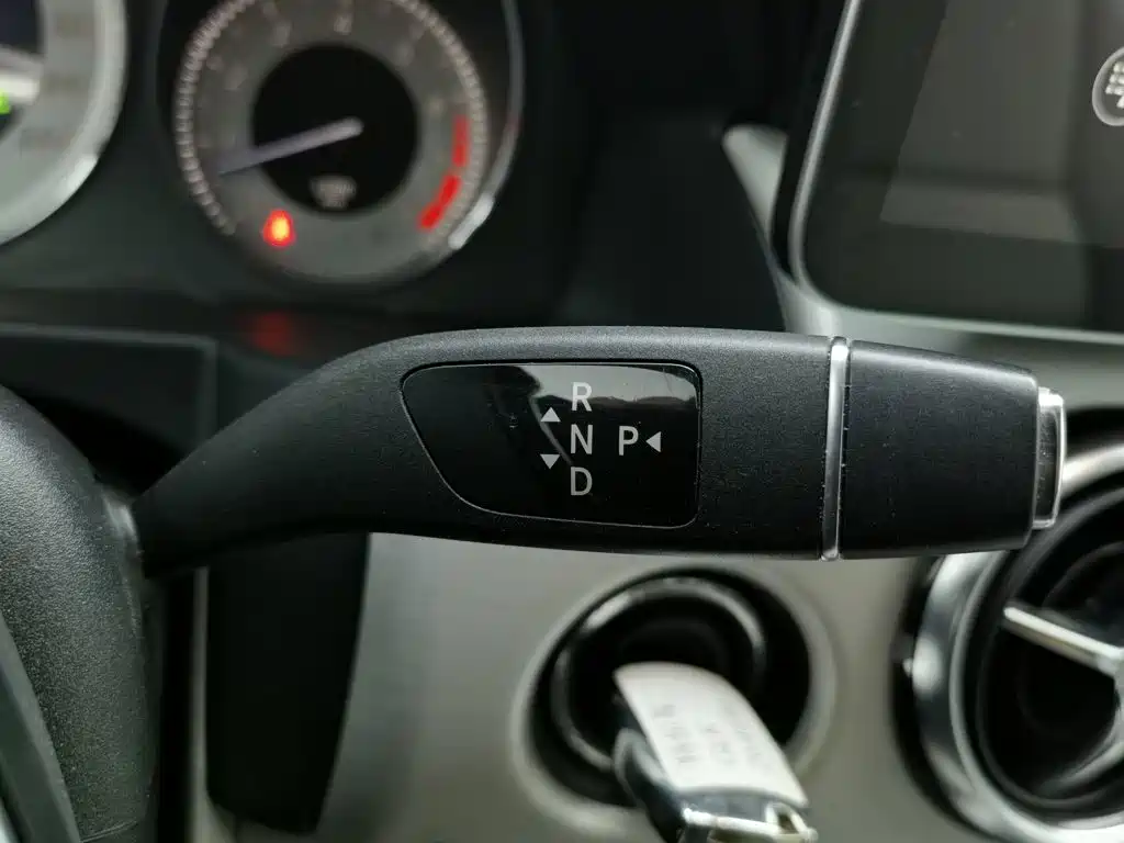 Mercedes-Benz GLK-Class — миниатюра 13