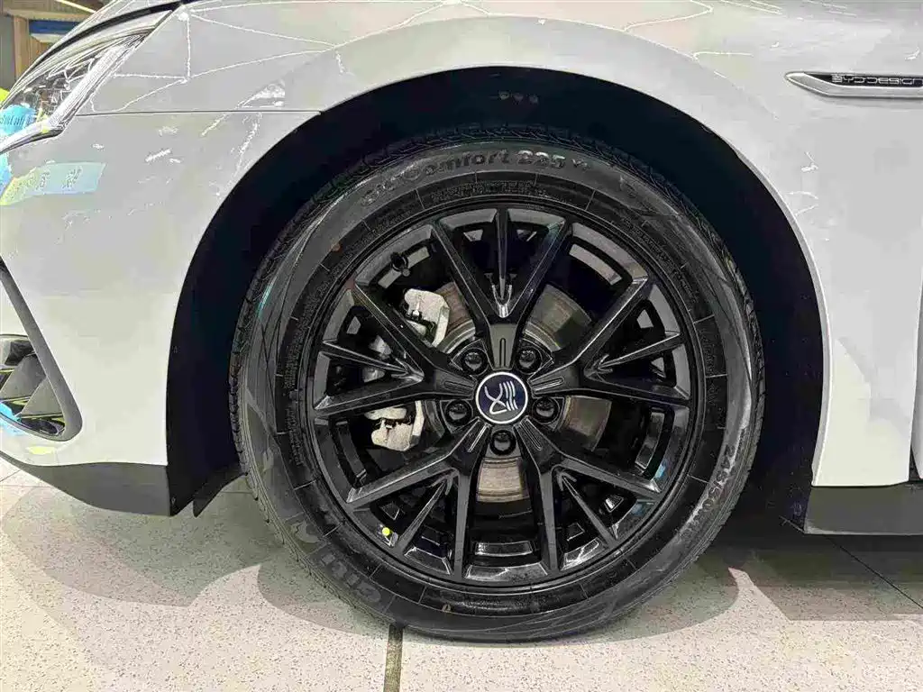 BYD Han — миниатюра 14