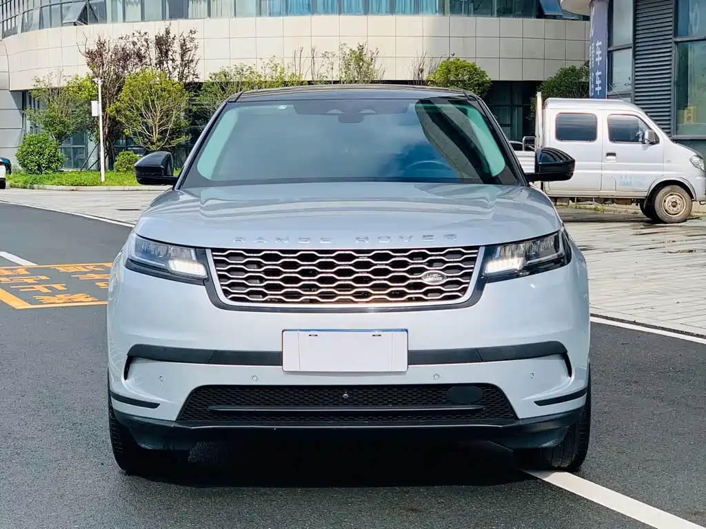 Land Rover Velar — миниатюра 2