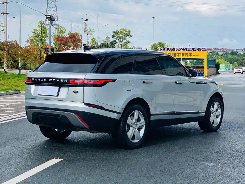 Land Rover Velar — миниатюра 8