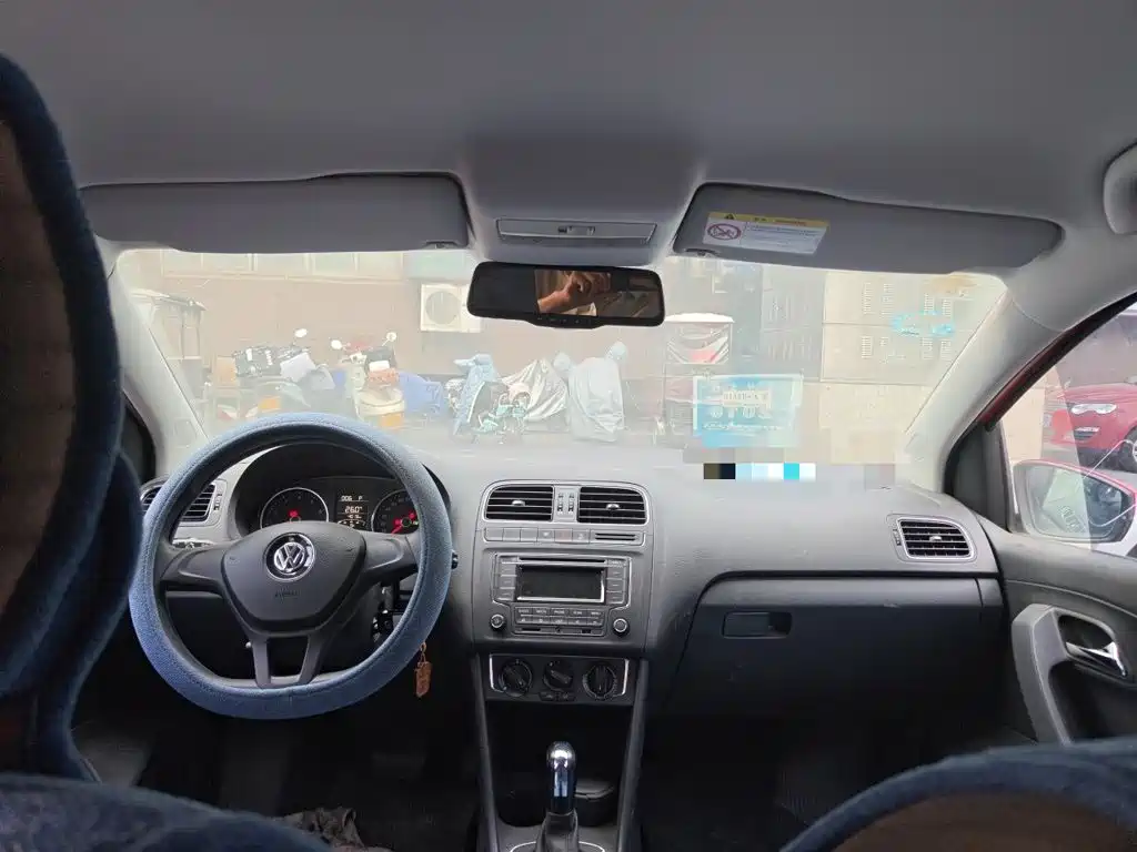 Volkswagen Polo — миниатюра 9