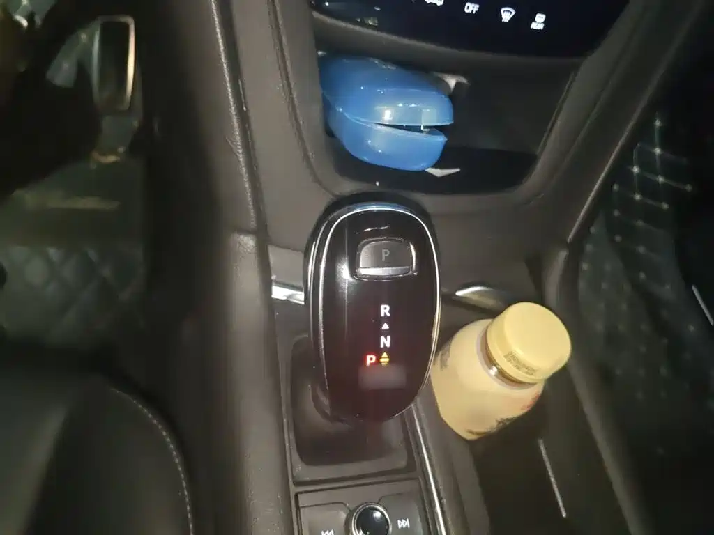 Cadillac XT6 — миниатюра 7