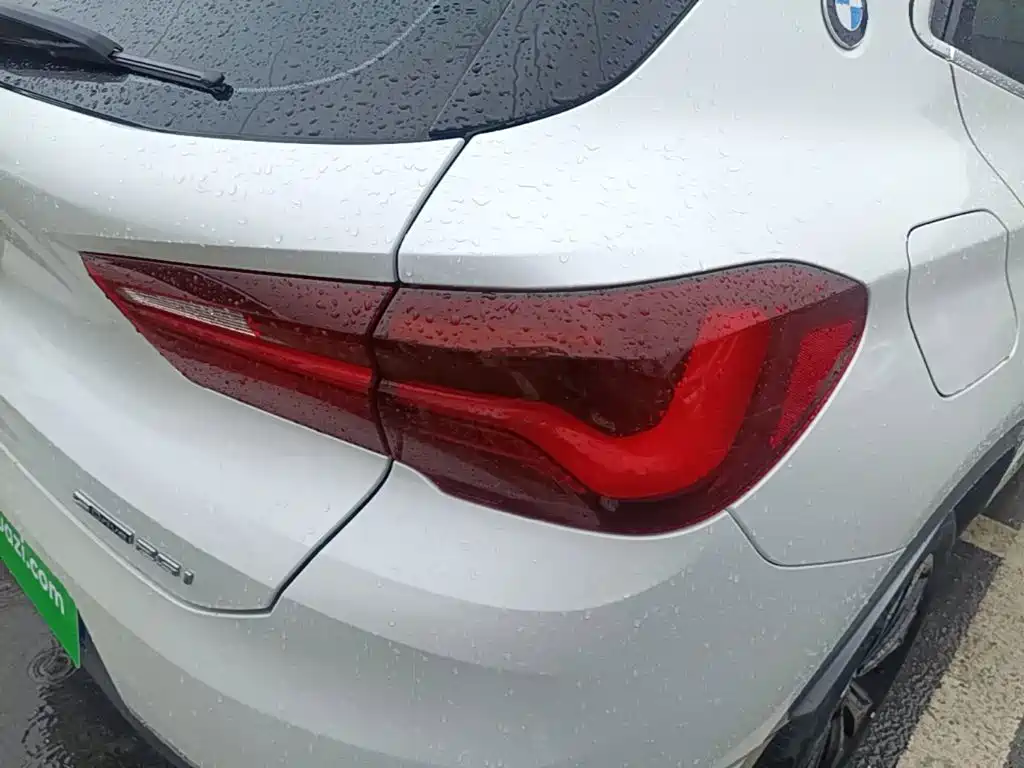 BMW X2 2023 sDrive25i M