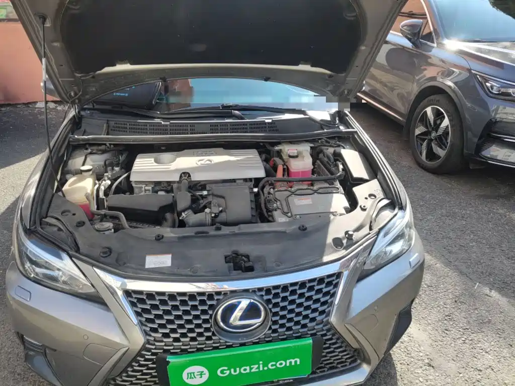 Lexus CT — миниатюра 21