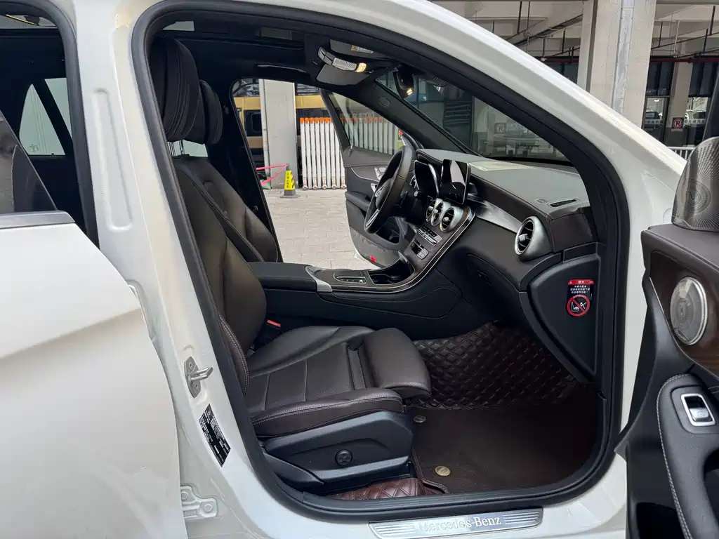 Mercedes-Benz GLC 2020 GLC 300 L 4MATIC