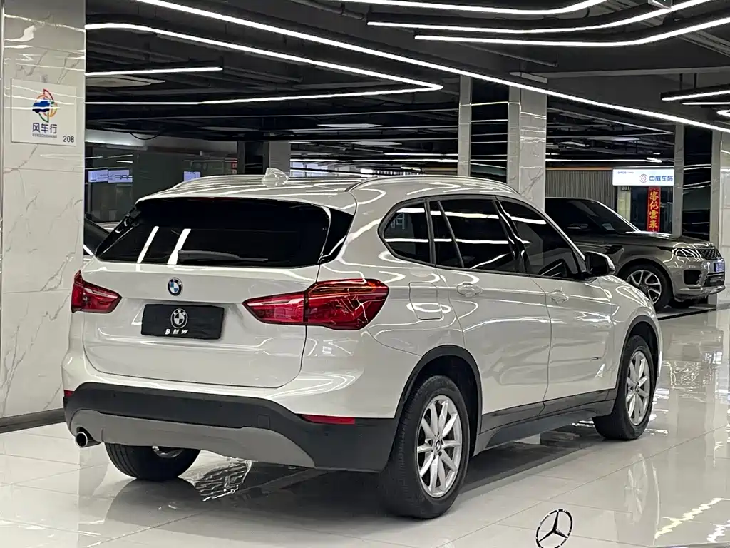 BMW X1 2016 sDrive18Li Fashion
