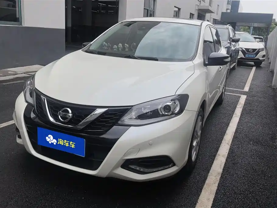 Nissan Tiida 2021