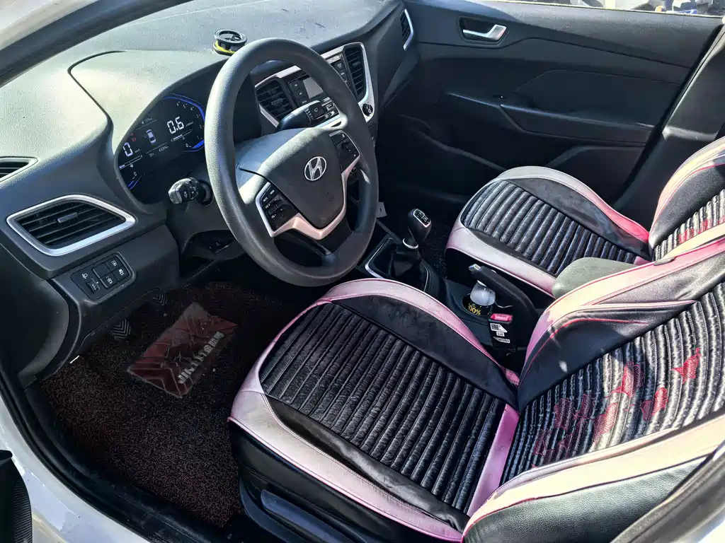Hyundai Verna — миниатюра 4