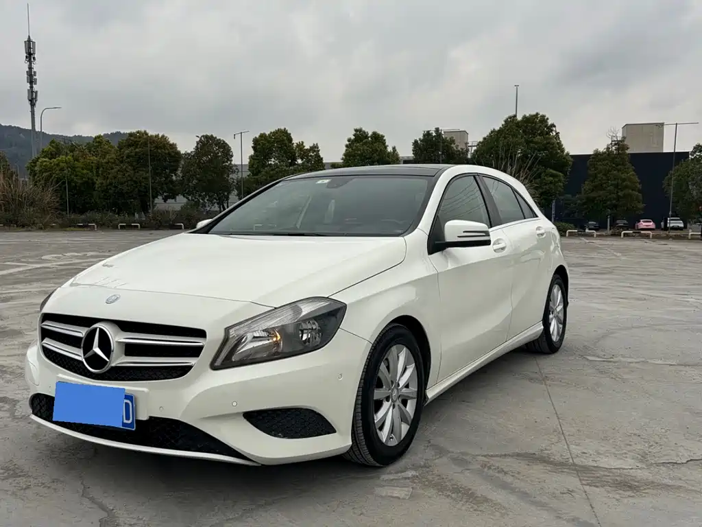 Mercedes-Benz A-Class (Import) 2013