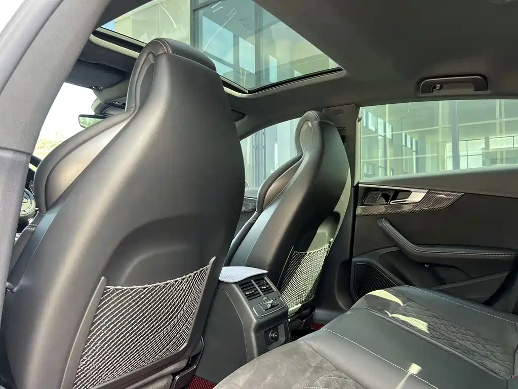 Audi RS 5 — миниатюра 7