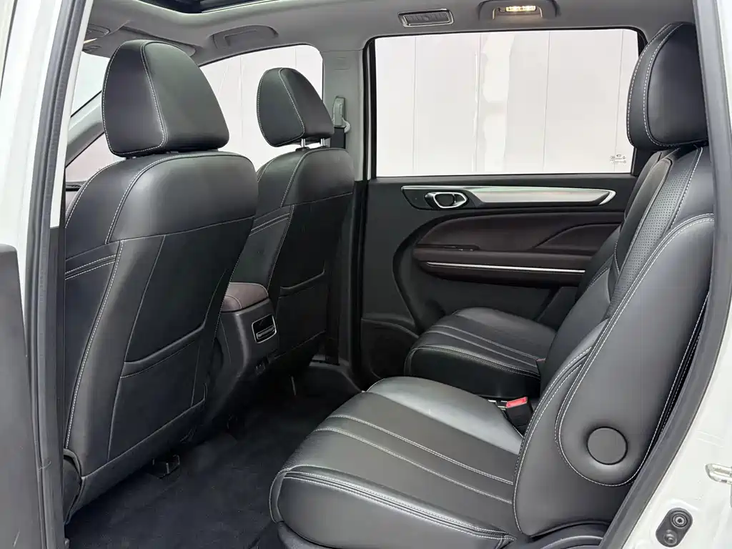 GAC Motor Trumpchi M6 — миниатюра 16