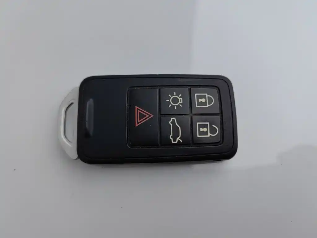 Volvo S60 — миниатюра 19
