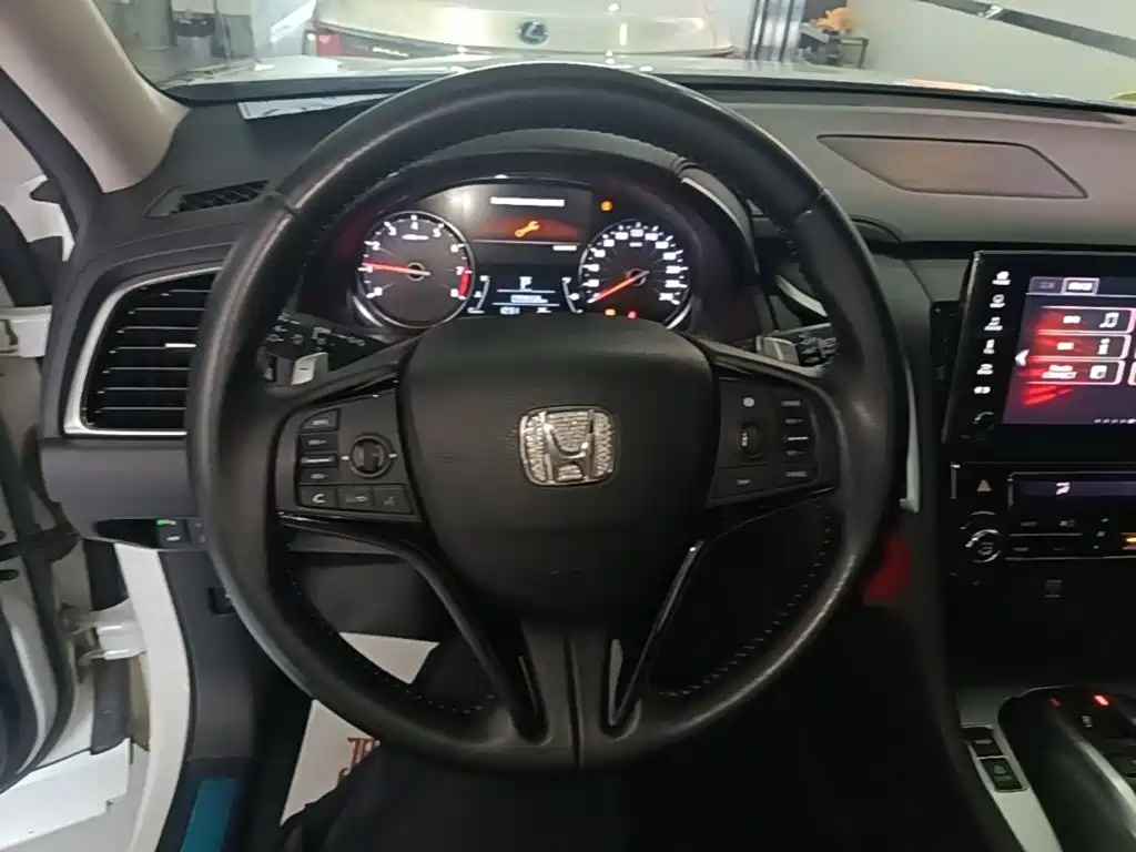 Honda Avancier — миниатюра 11