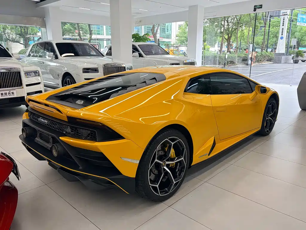 Lamborghini Huracán — фотографии объявления, Фото 14