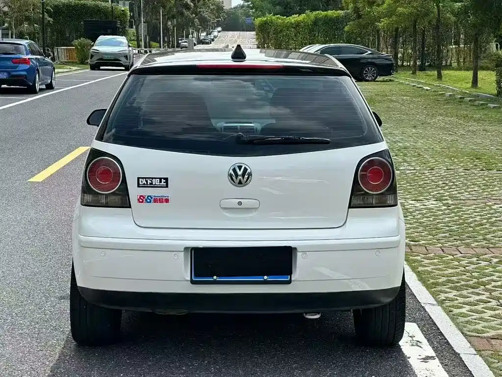 Volkswagen Polo — миниатюра 8