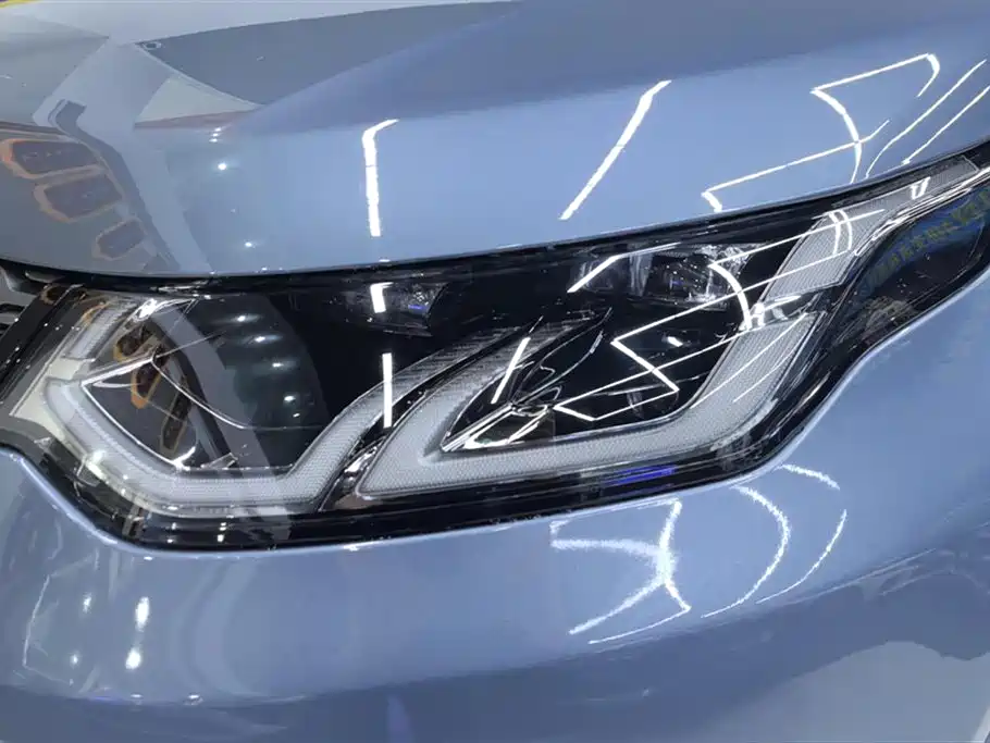 LAND ROVER DISCOVER SPORTS