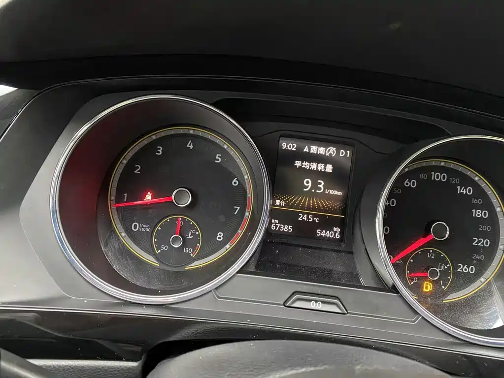 Volkswagen Tiguan L — миниатюра 14